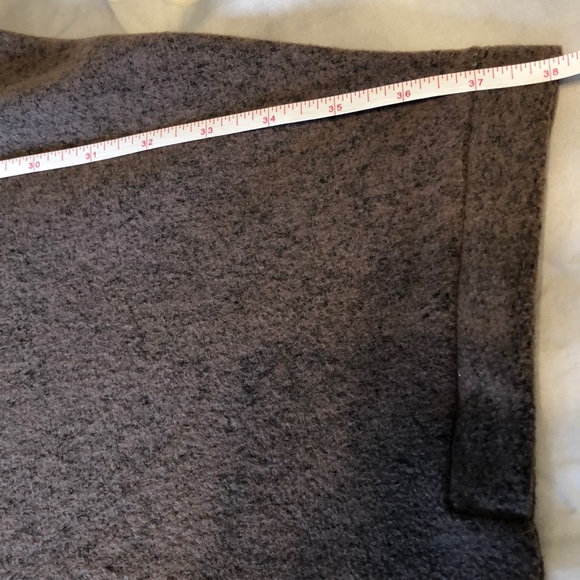 Oversized Fleece Poncho from Nordstrom. XS - Picture 5 of 8